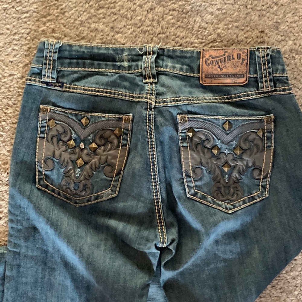 COPY - Cowgirl Up women’s jeans.  Bootcut size 4/36 western jeans